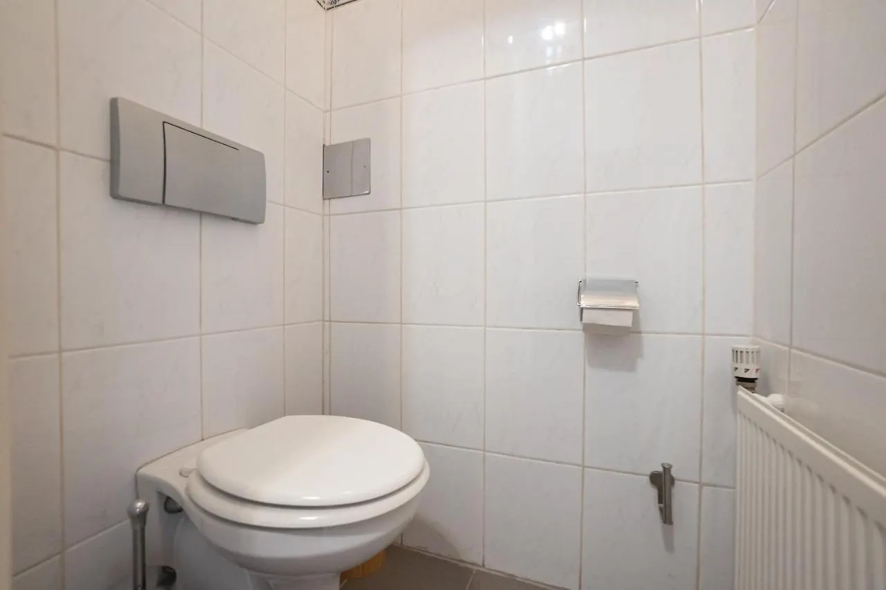 Central Spacious Apartment With A King-Size Bed Vienna 0*,  Austria